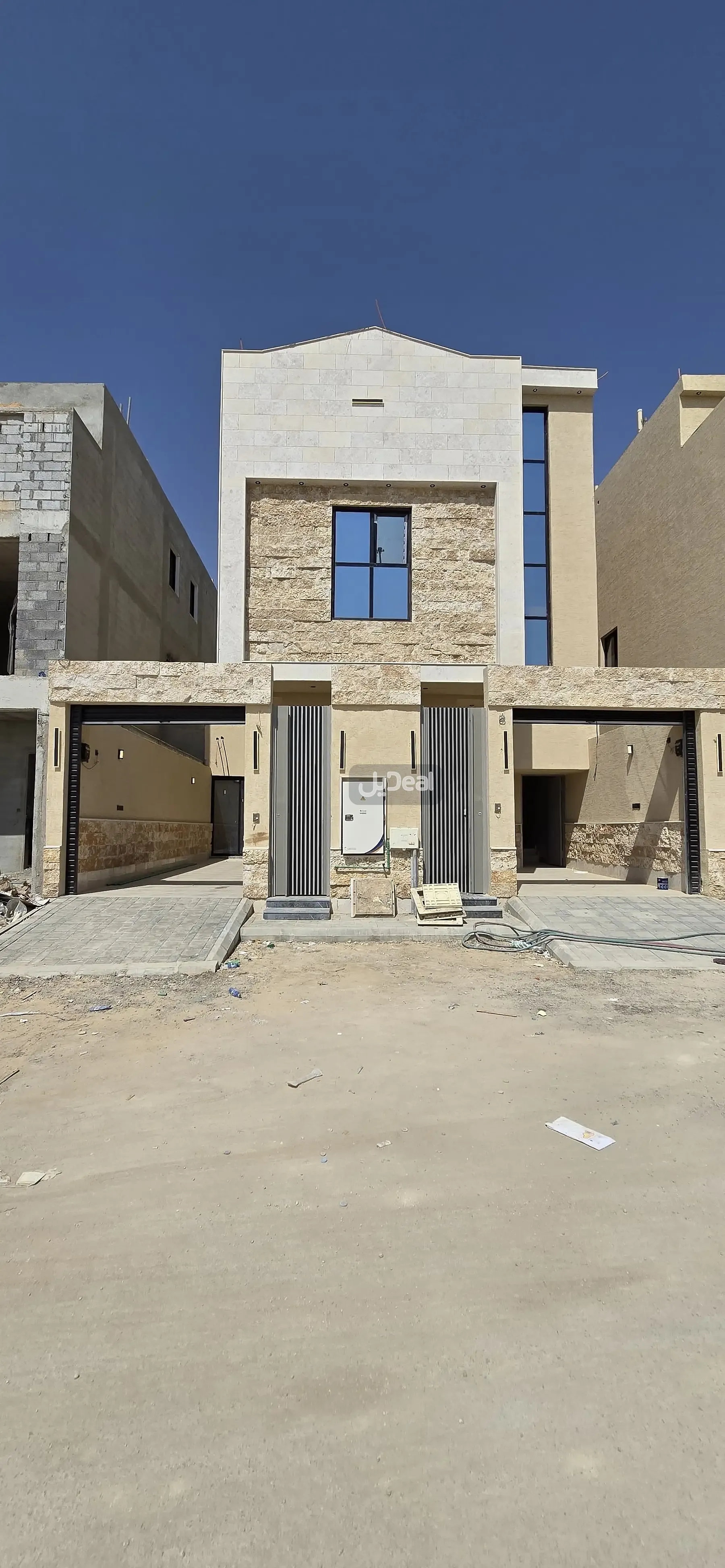 دور للإيجار