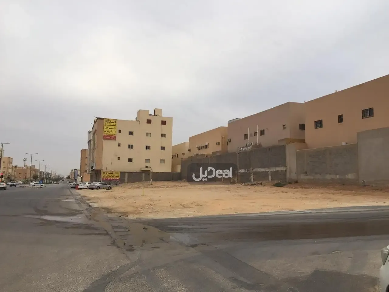 ارض للإيجار