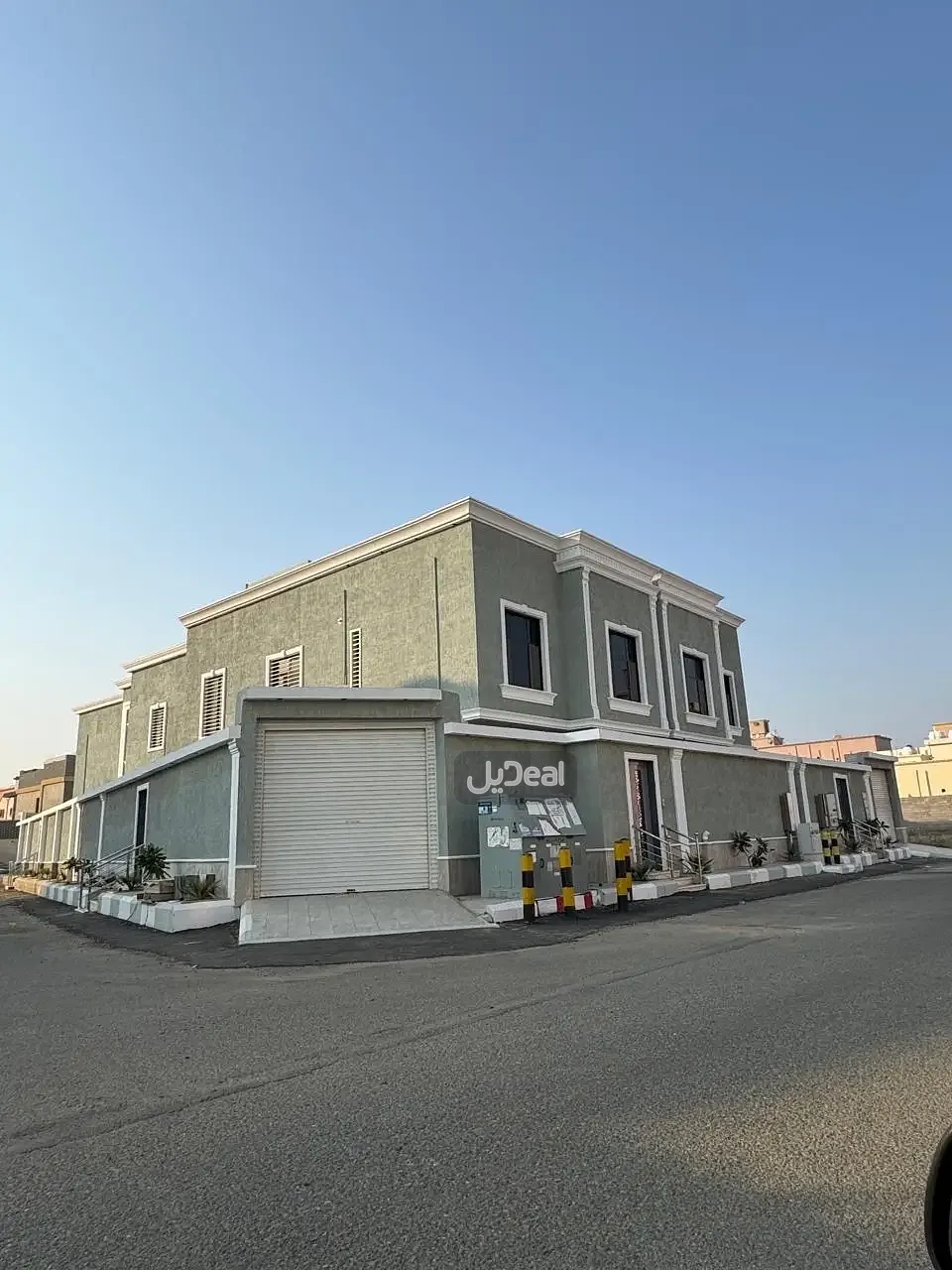 حي العسيله الموضع الاول أ بمدينة ابو عريش  مساحة الوحدة من الأرض 233.69 متر