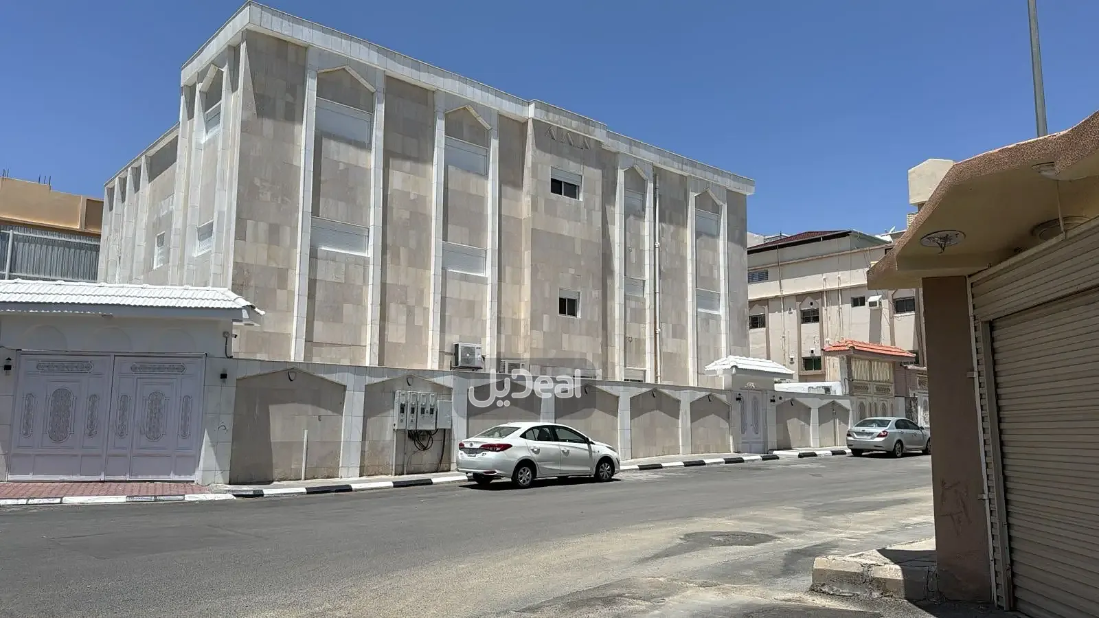 دور للإيجار