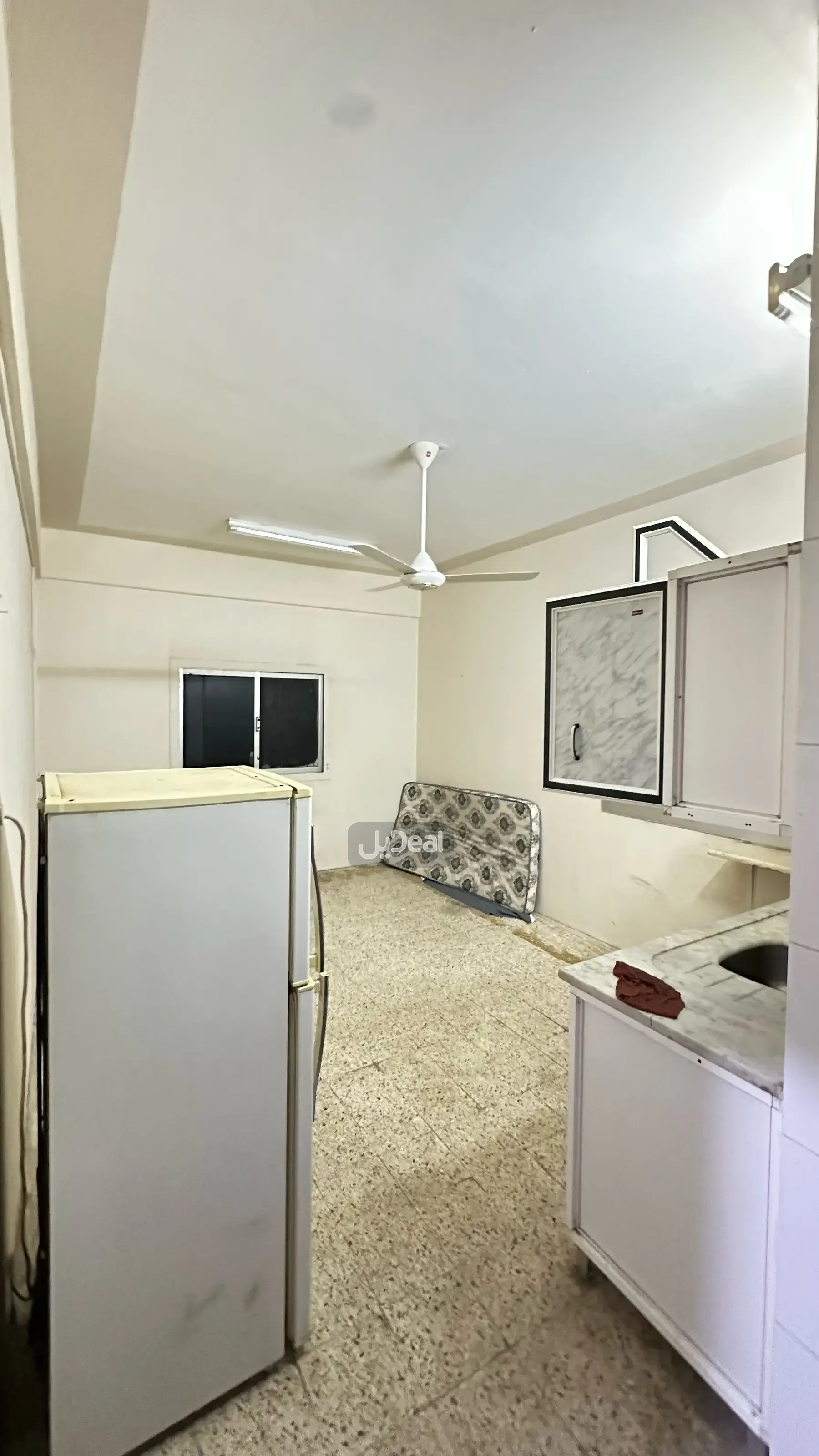 غرفة للإيجار