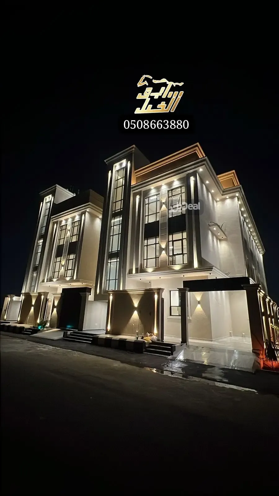 حي المحمدية 3 بمدينة جيزان  مساحة الوحدة من الأرض 110.26 متر   وتختص من المنافع والأجزاء المشتركة بمساحة 42.27 متر