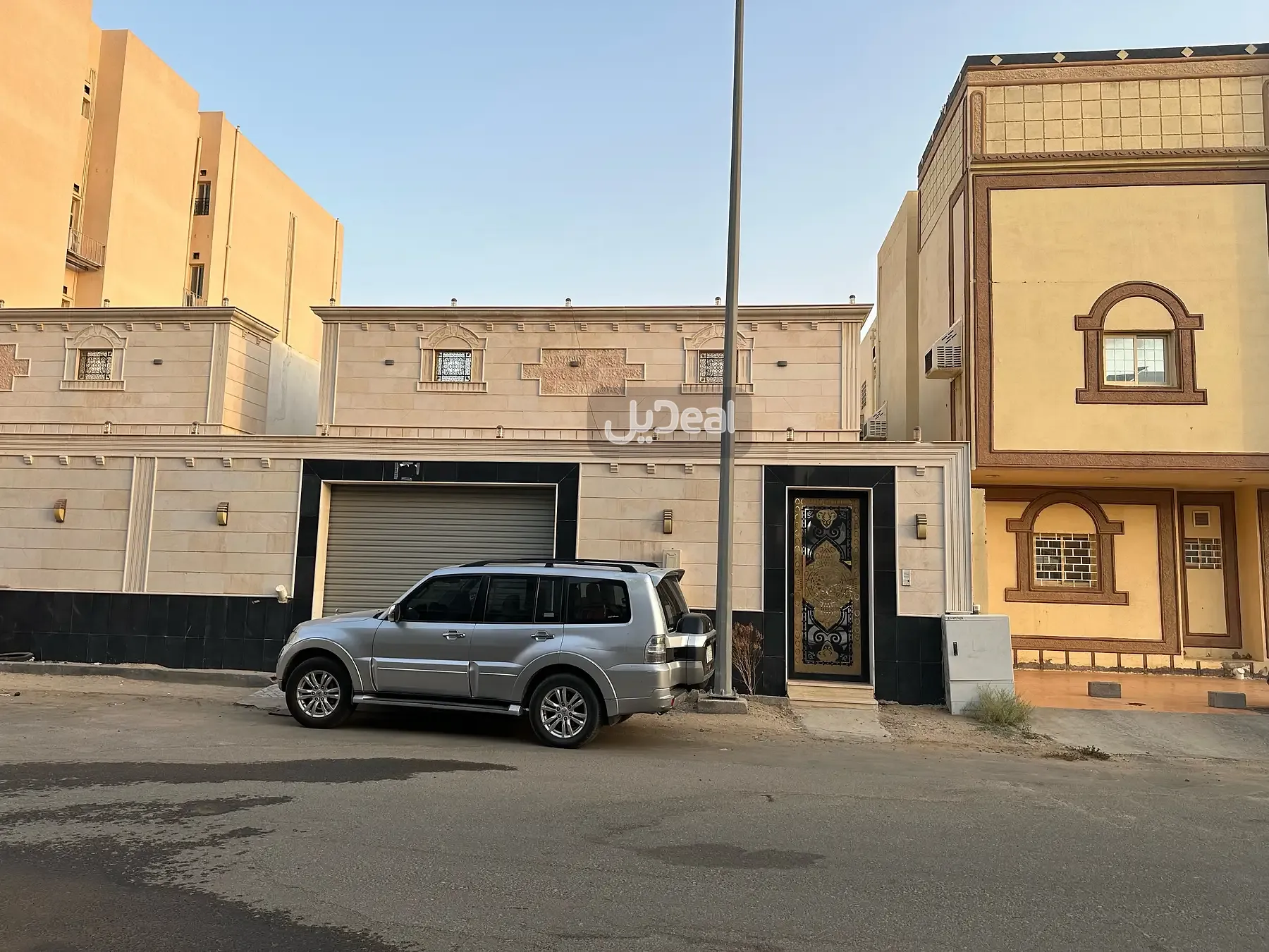 دور للبيع