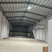 مستودع للإيجار