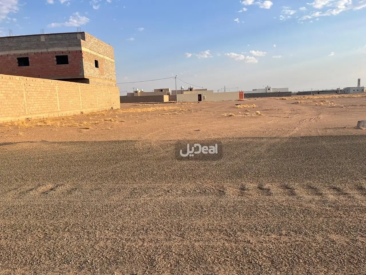 ارض للبيع
