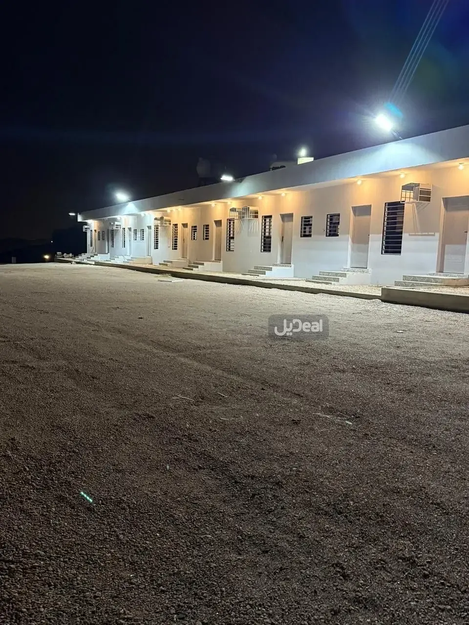 شقة في مجمع سكني للإيجار