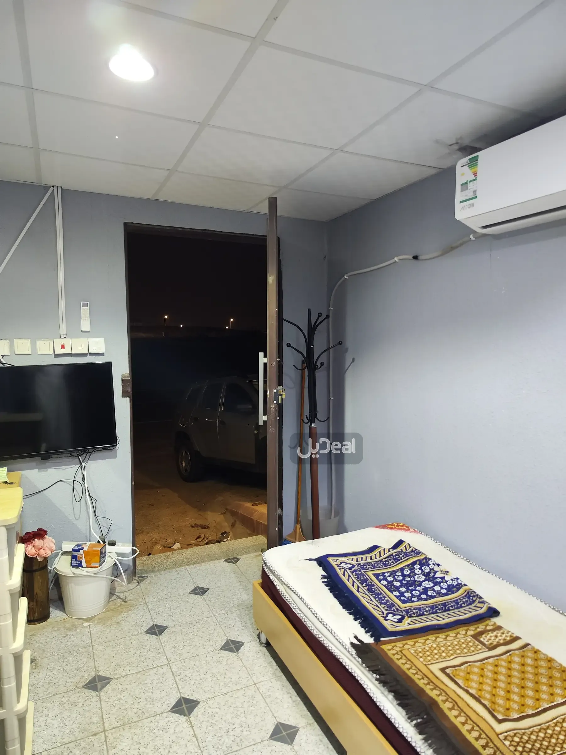 غرفة للإيجار