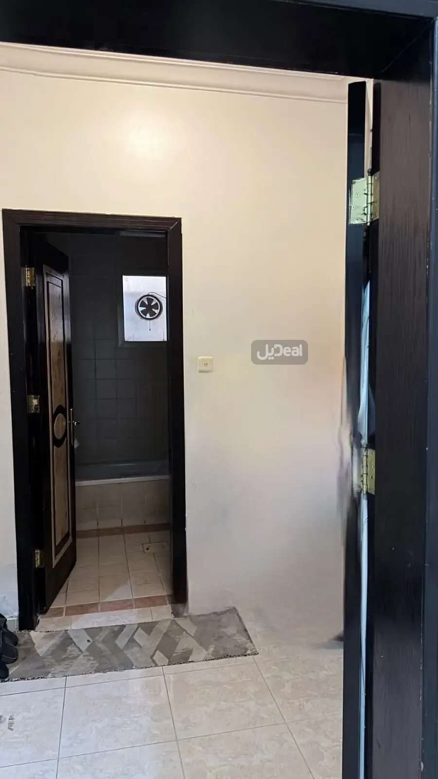 حي  اشبيليا  بمدينة الرياض .