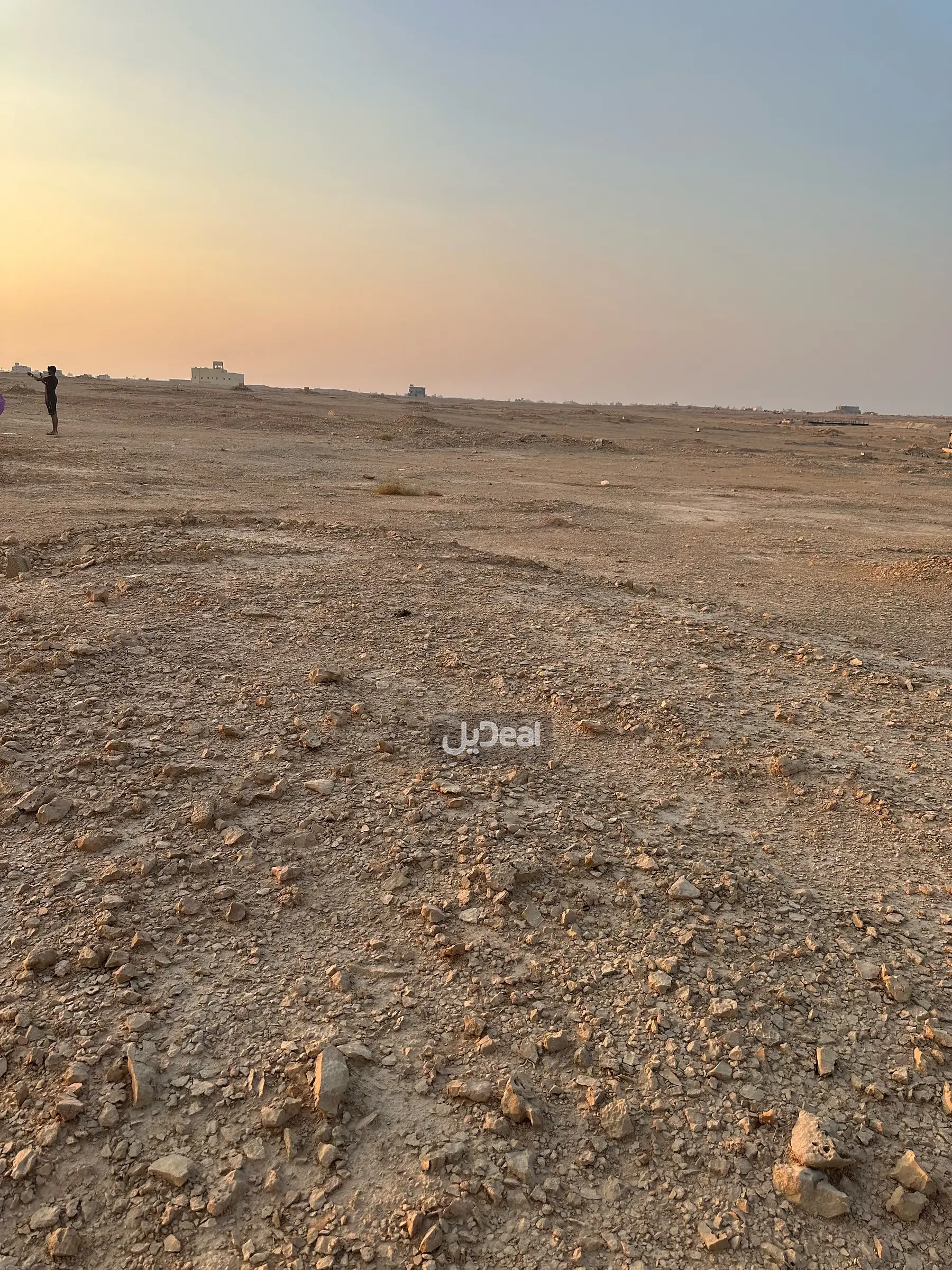 ارض للبيع