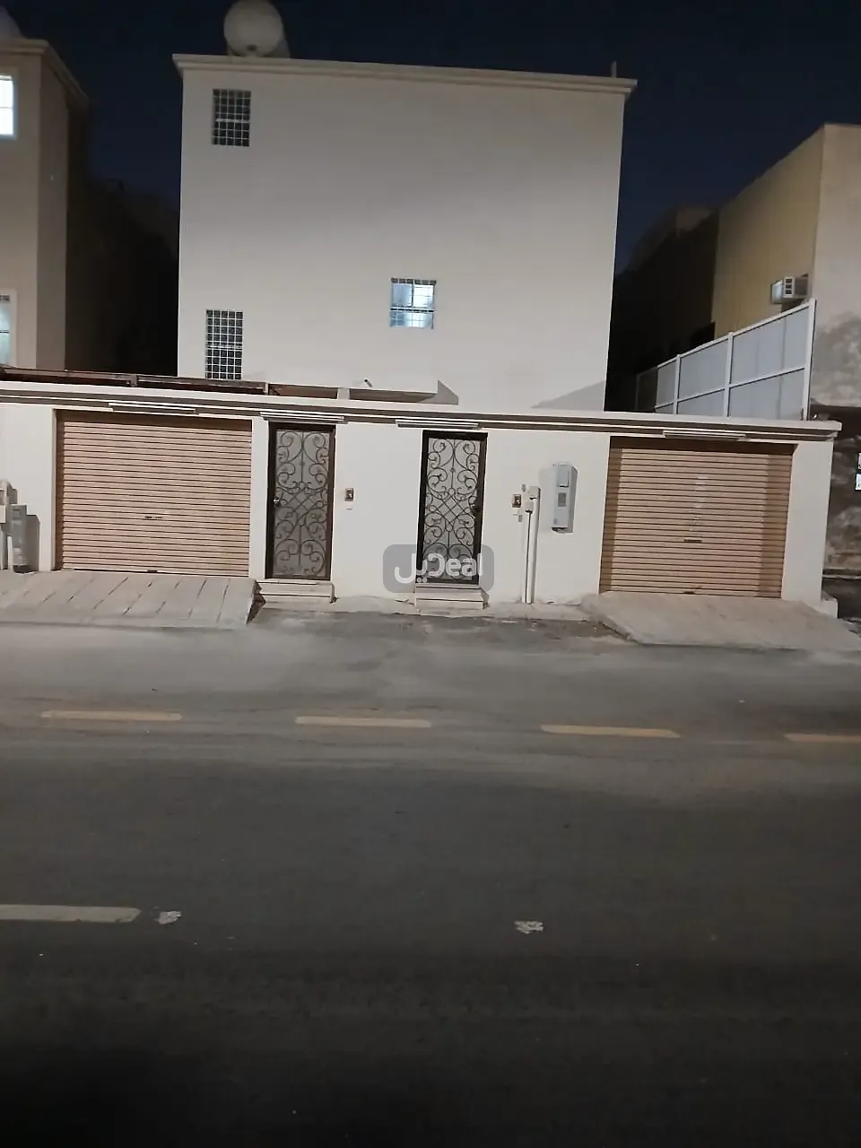 دور للإيجار