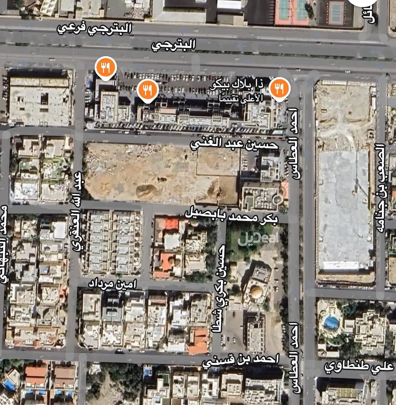 حي  الزهراء  بمدينة جدة .