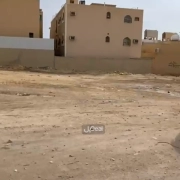 ارض للإيجار