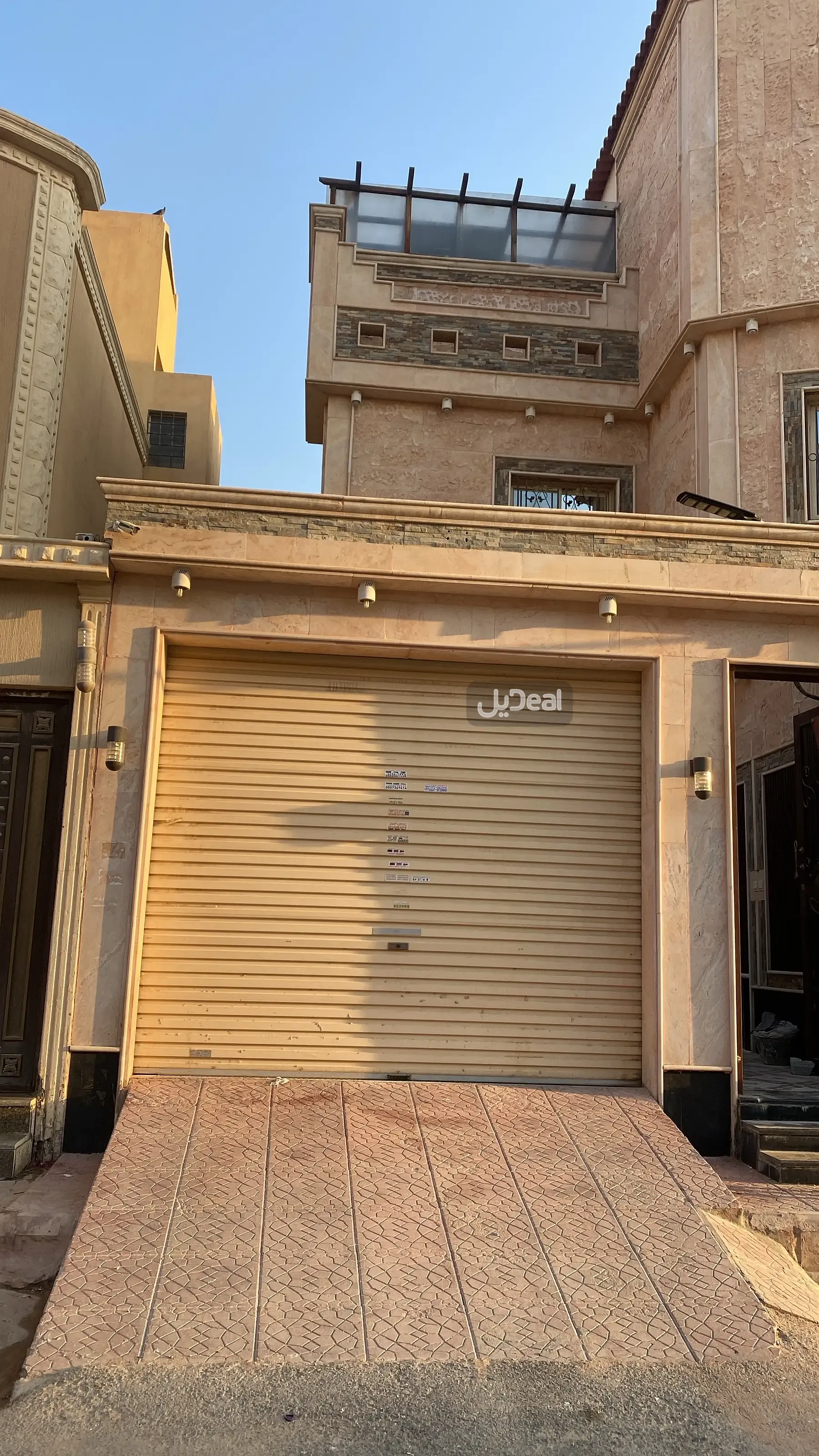 دور للإيجار