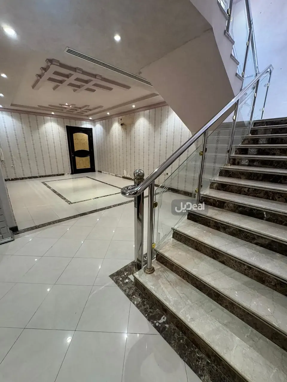 صورة الإعلان