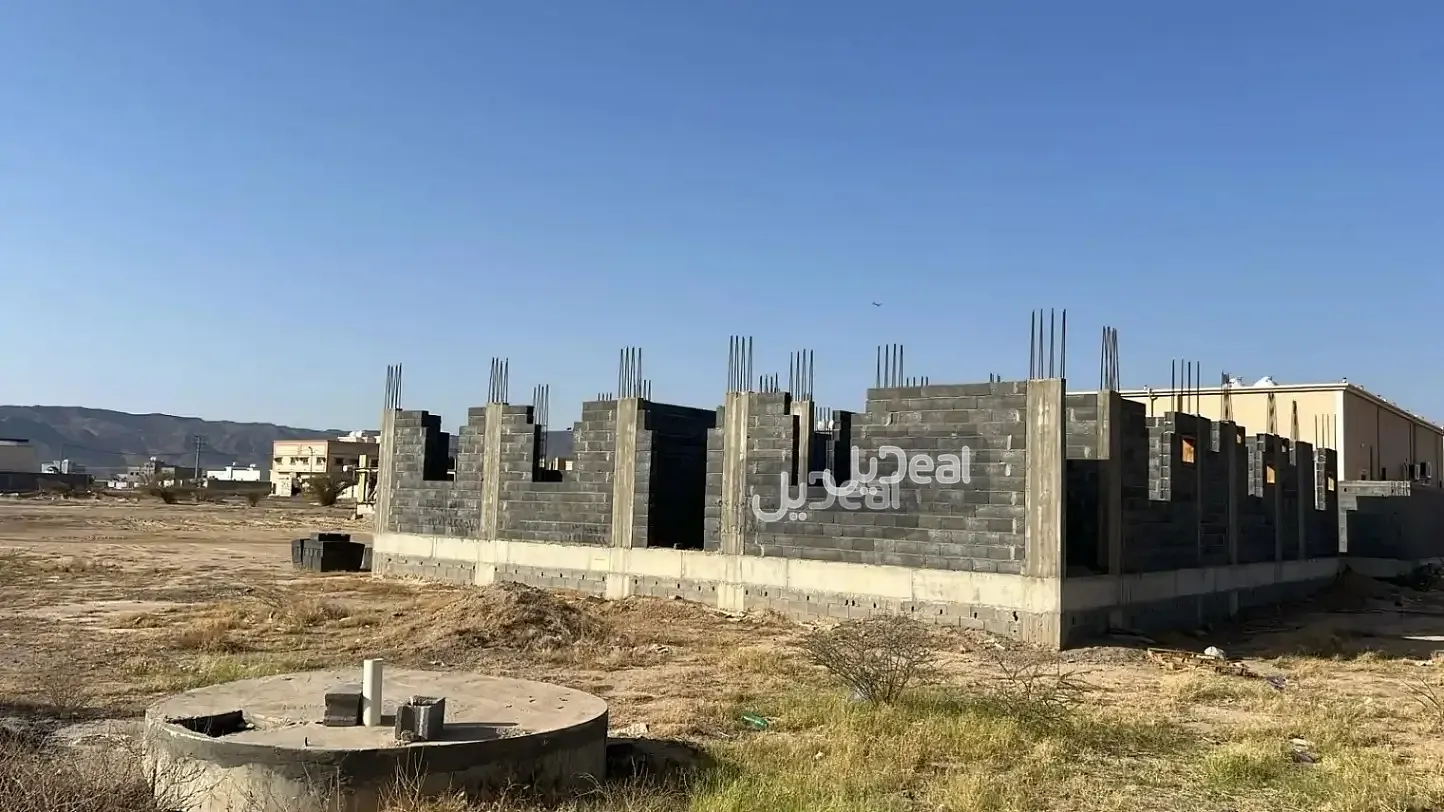 ارض للبيع