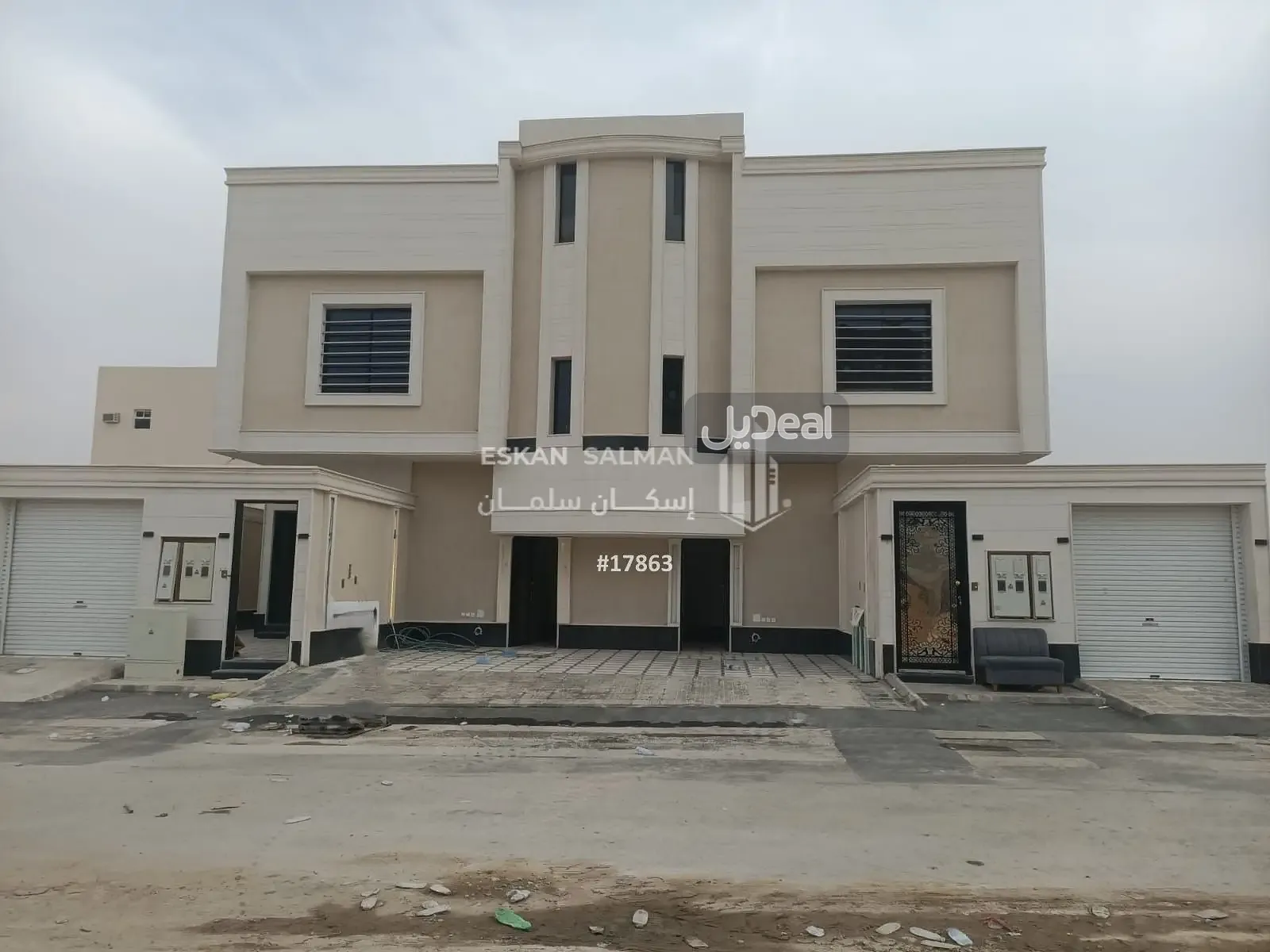 حي البرية بمدينة الرياض  مساحة الوحدة من الأرض 135.47 متر   وتختص من المنافع والأجزاء المشتركة بمساحة 63.04 متر