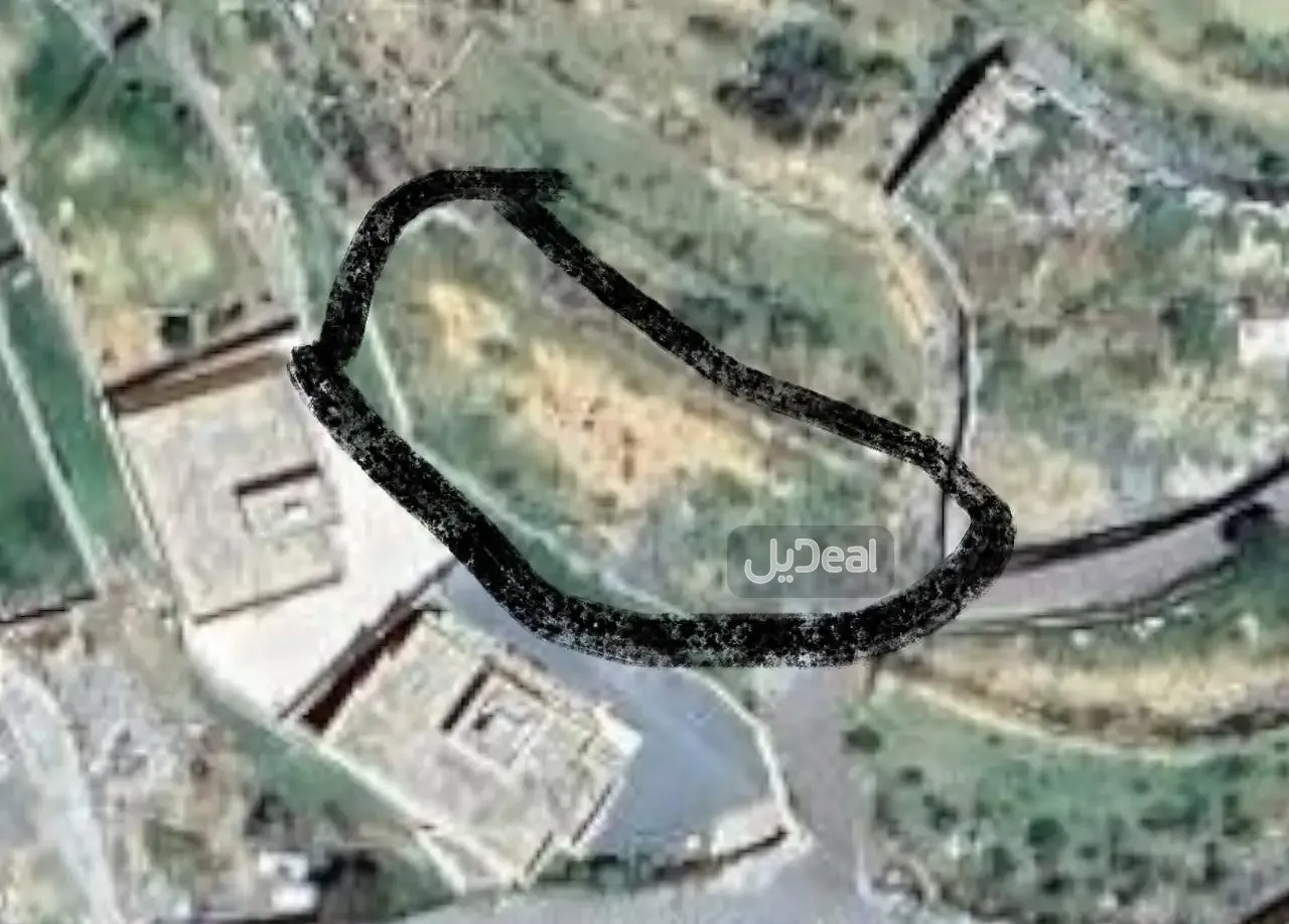 ارض للبيع