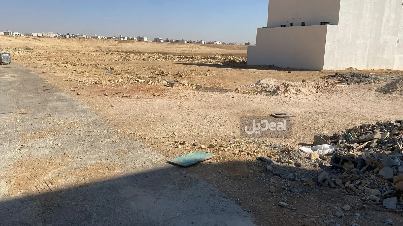 ارض للبيع