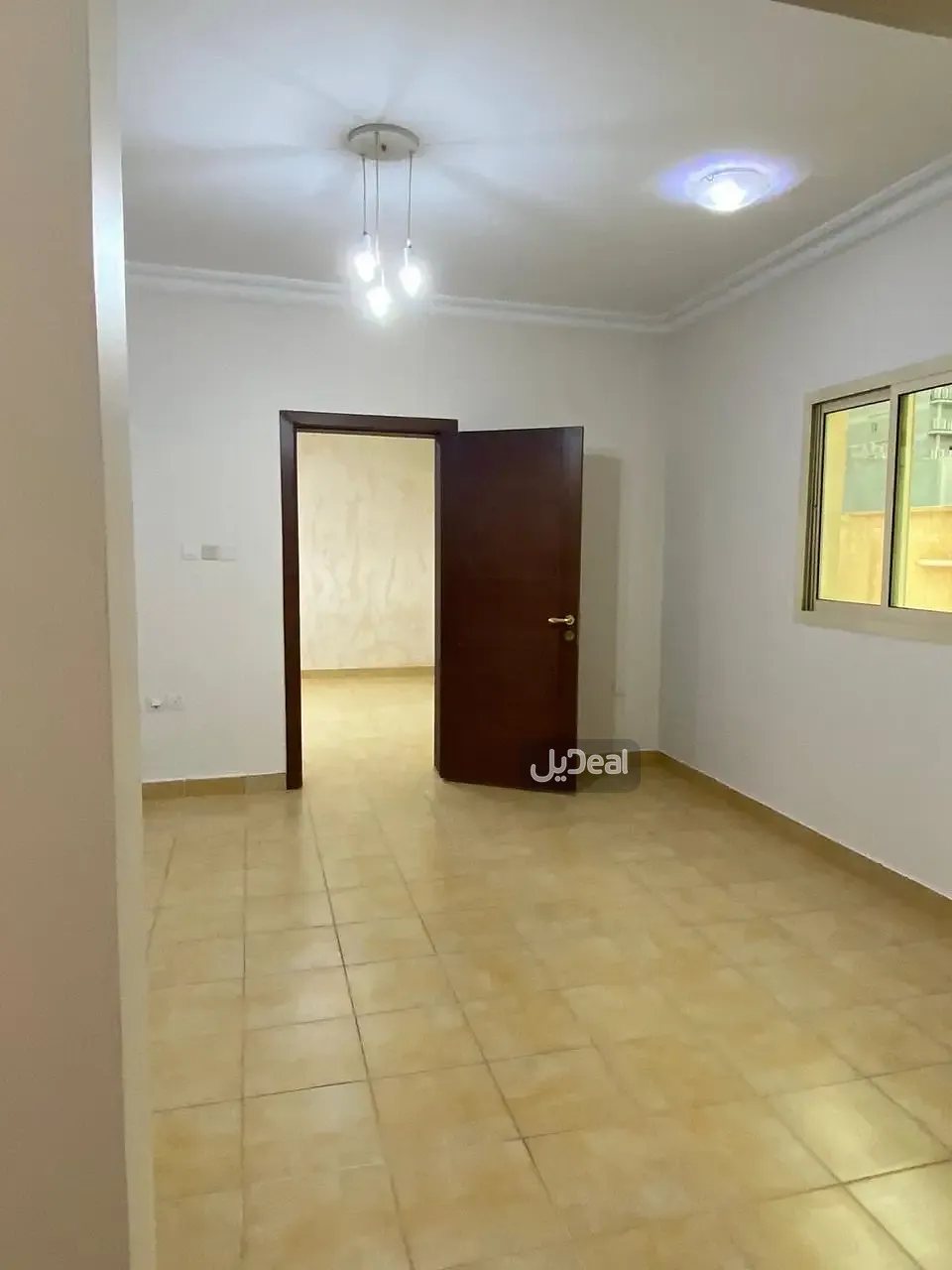 صورة الإعلان