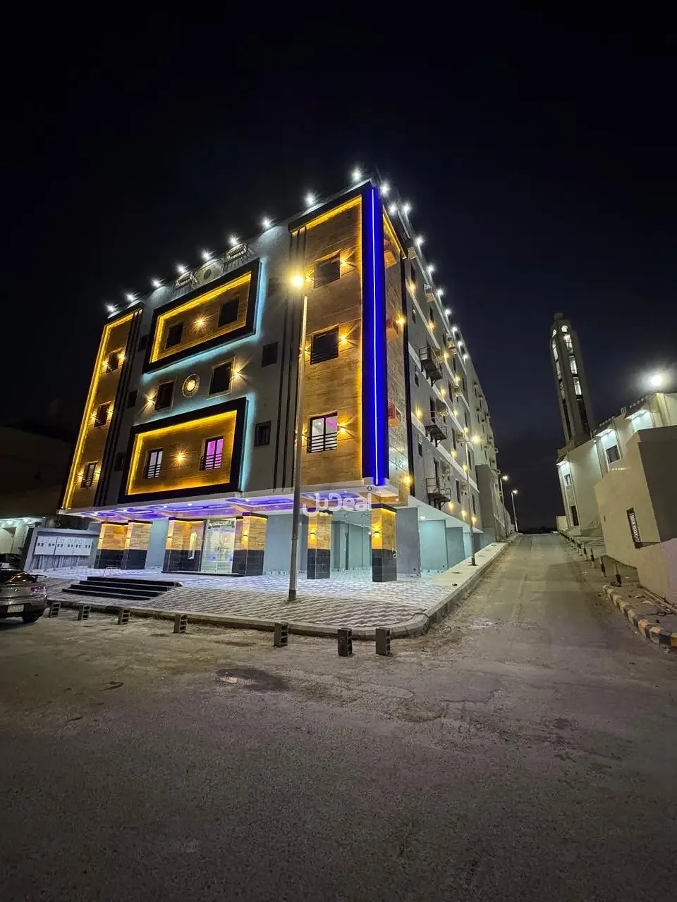 حي أم السلم بمدينة جدة  مساحة الوحدة من الأرض 59.66 متر   وتختص من المنافع والأجزاء المشتركة بمساحة 124.7 متر