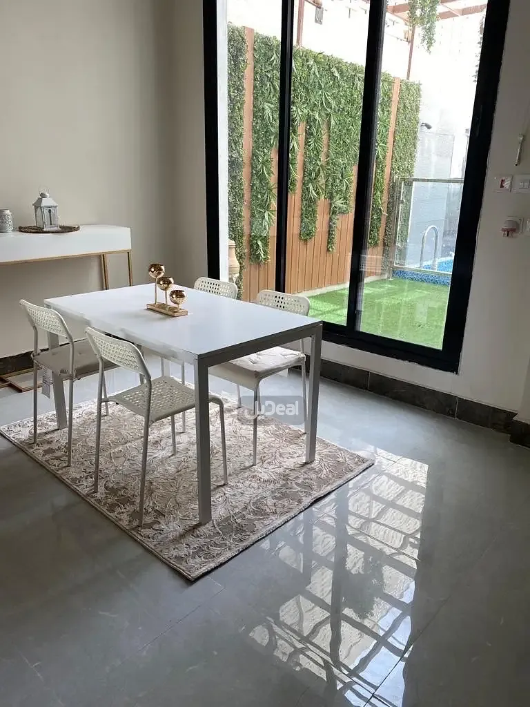 فيلا للإيجار