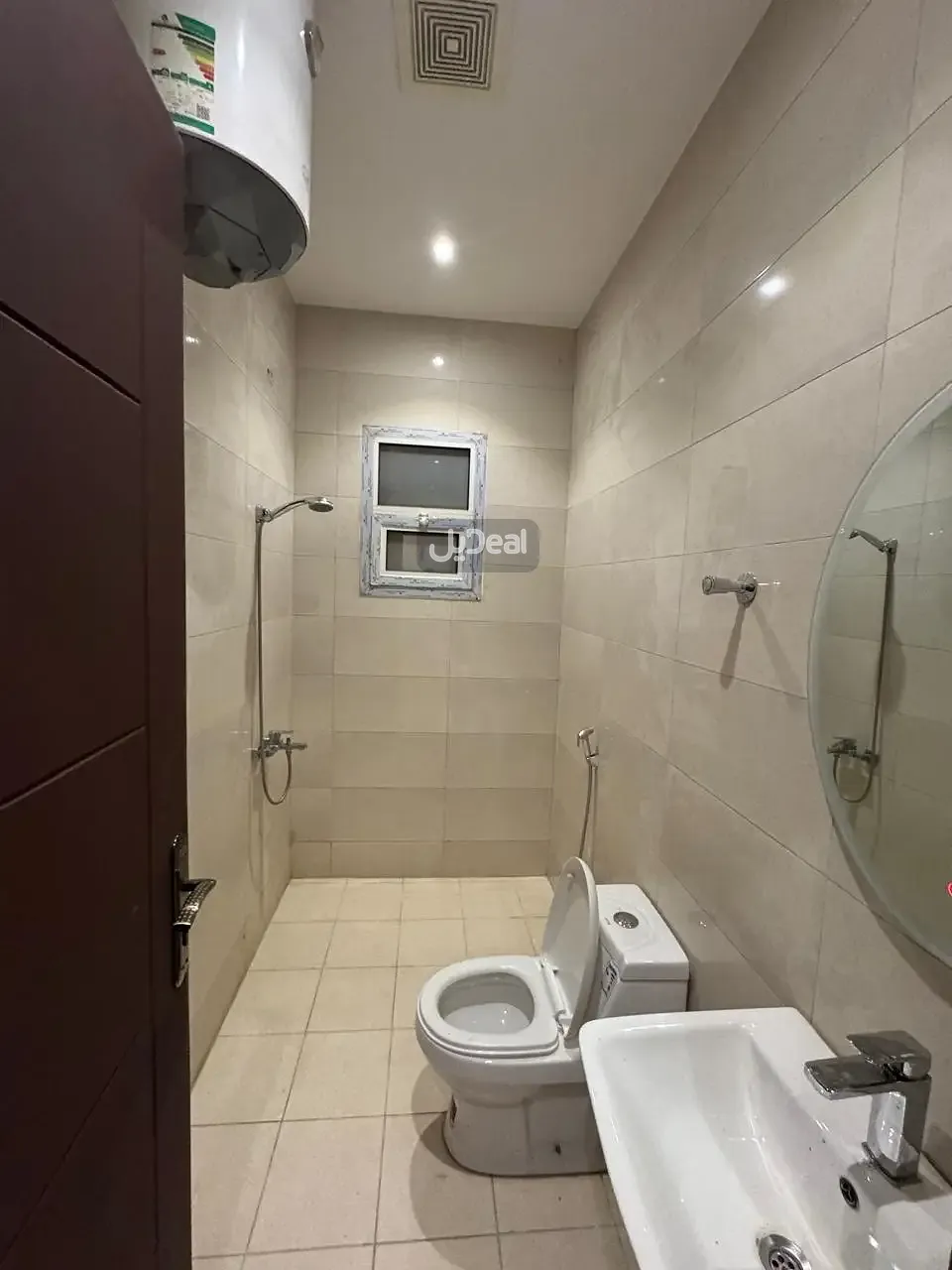 غرفة للإيجار